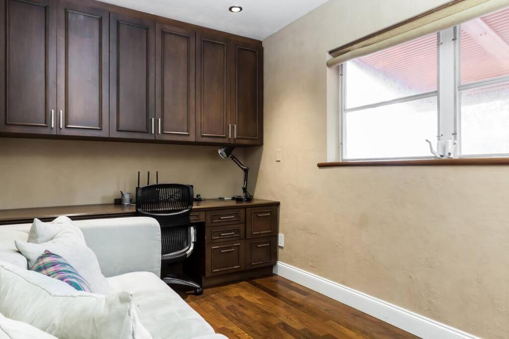Comfortable Home, 7 Min Walk To Beach, Hot Tub, Pompano Beach Kültér fotó